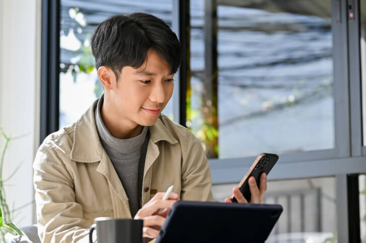 Man with a cell phone